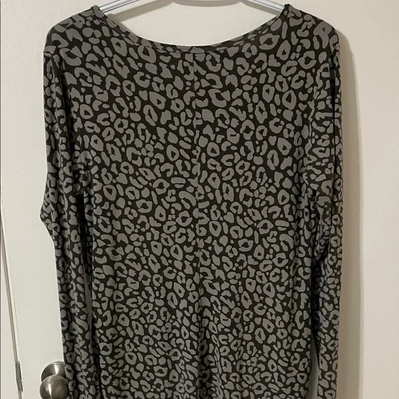 Smash + Tess Lexi Leopard Romper Size Small - Picture 8 of 9